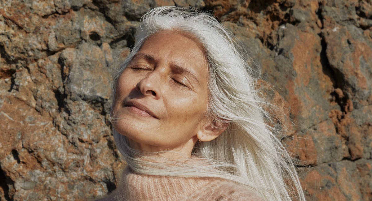 4 Tips to De-Stress Holiday Skin