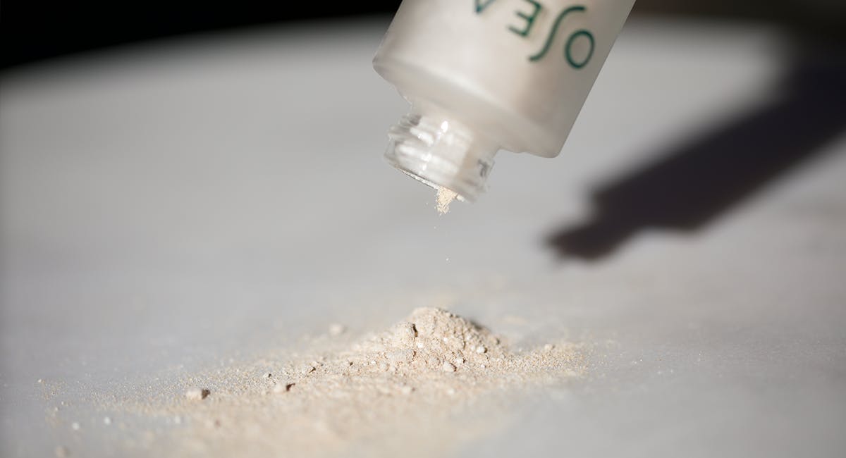 Vitamin C: The Essential Antioxidant Skin Brightener